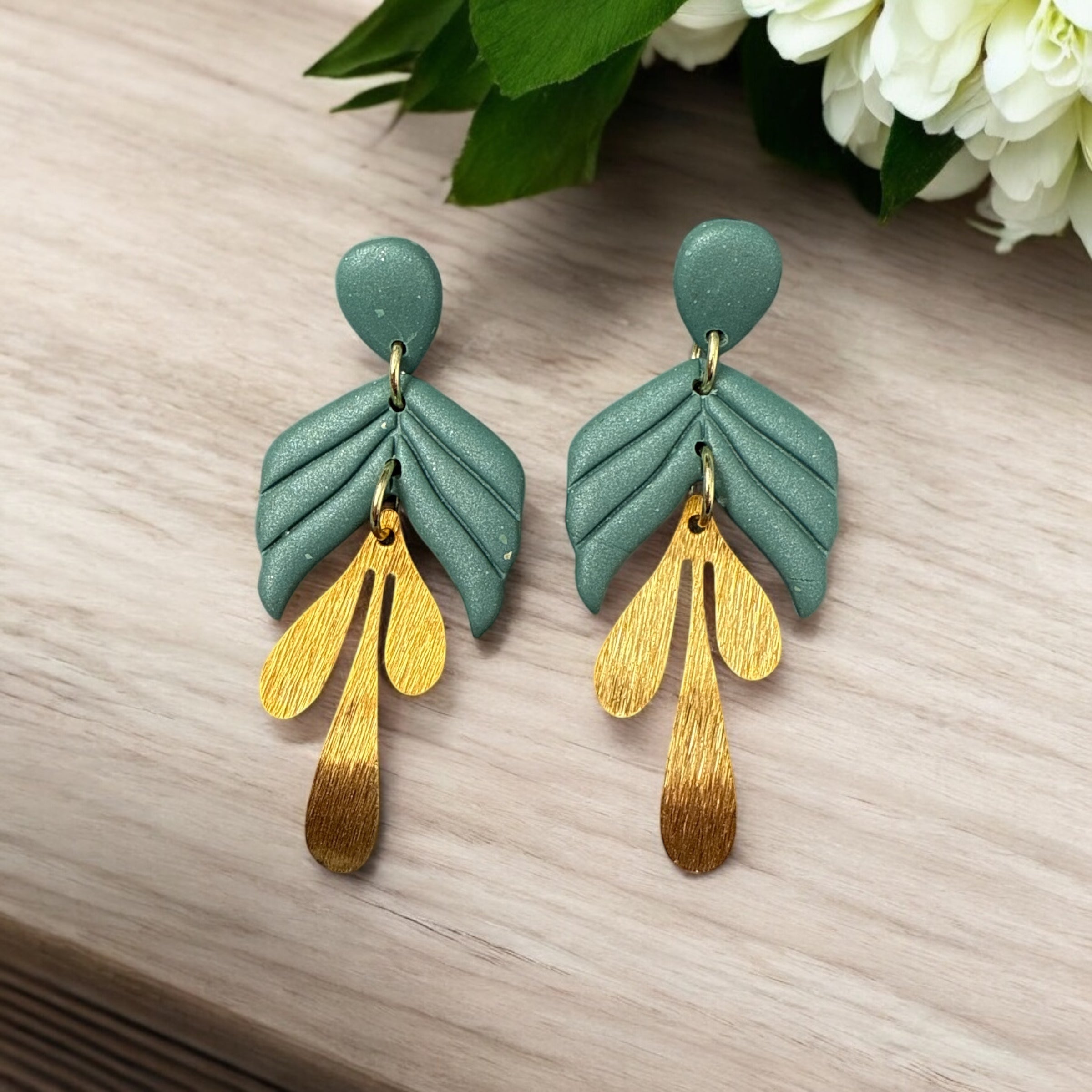 Simple Green Dangles