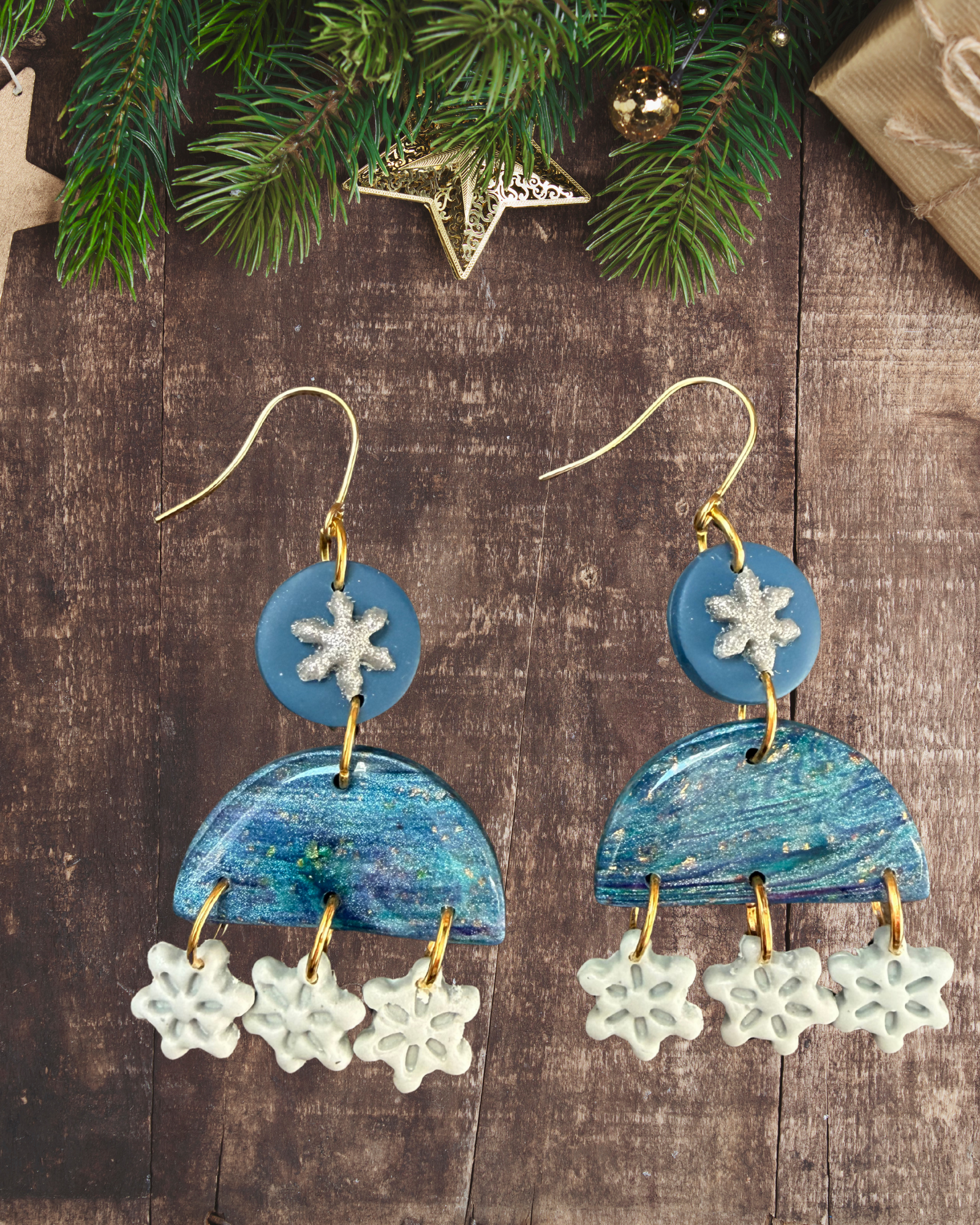 Northern Lights Snowfall